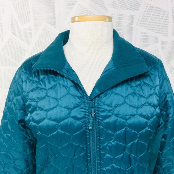 L.L. Bean Quilted Thinsulate Zip Up Puffer Medium - Picture 2 of 8